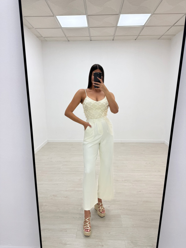 TOP FLOR VOLUMEN BEIGE